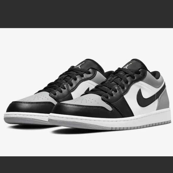 Nike Air Jordan 1 Low Shadow Toe Gray Black New in Box Nike Jordan 1 Low Shadow Toe GS 6y Women 7.5 553560-052 Grey  main image 2